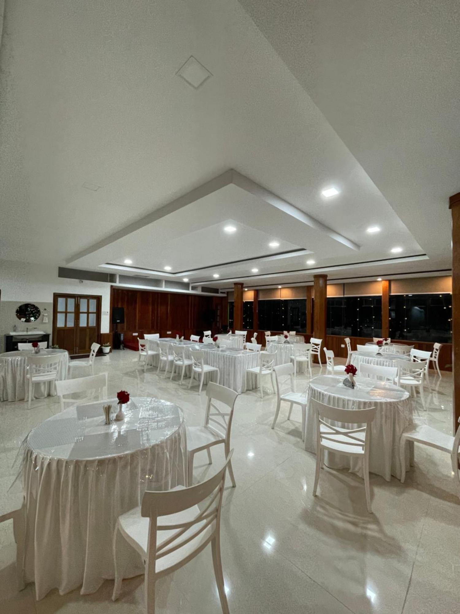 2K Hotel Kohima Dış mekan fotoğraf